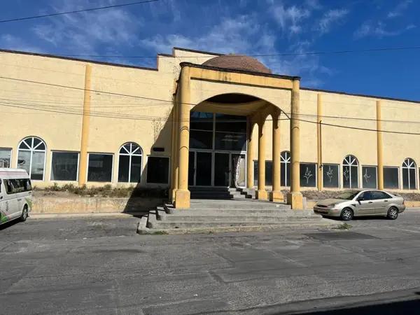 LOCALES EN RENTA POR LA CENTRAL DE ABASTOS EN BOULEVARD SAN FELIPE