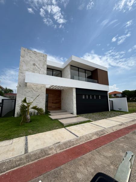 Casa en venta en Las Olas Residencial, Alvarado, Veracruz de Ignacio de la Llave