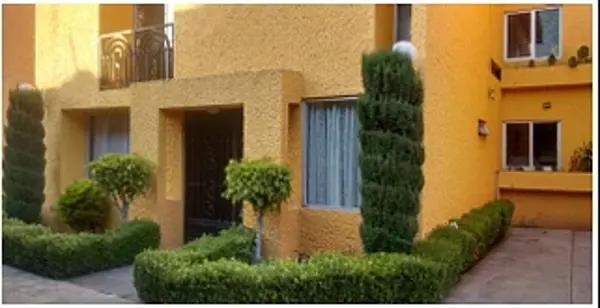 Casa en renta en Granjas Coapa, Tlalpan, Ciudad de México