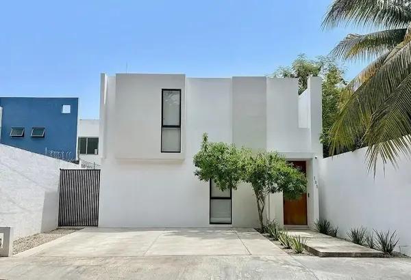 Casa en Venta Ideal para Oficinas o Casa Habitación en Montevideo, Mérida