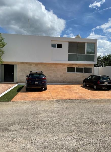 CASA EN RENTA | PRIVADA RESIDENCIAL EN CONKAL