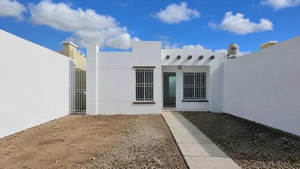 CASA EN VENTA EN CIUDAD CAUCEL, SIAN KAAN IV