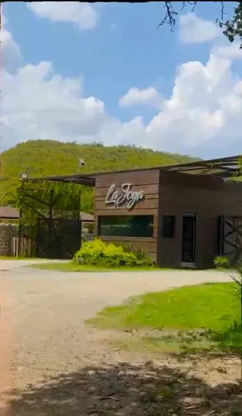 QUINTA EN VENTA EN LA JOYA CAMESTRE, MONTEMORELOS