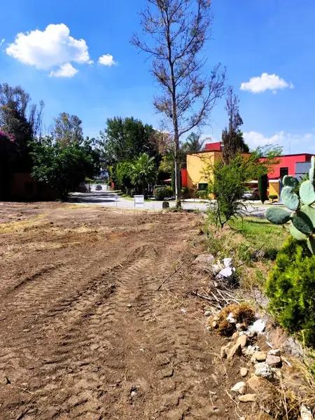 TERRENO EN VENTA A LA ENTRADA HOTEL FIESTA AMERICANA GALINDO