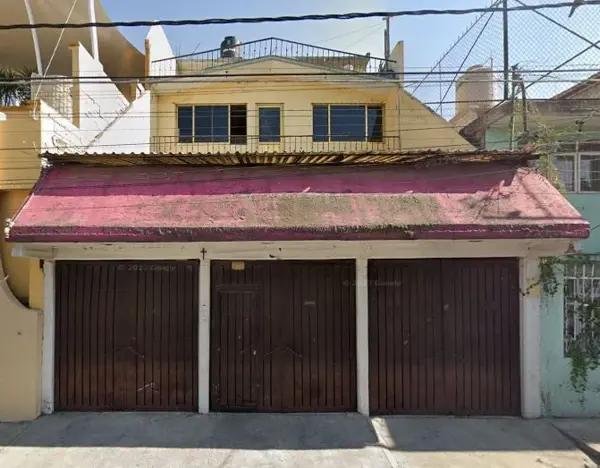 CASA EN VENTA EN NEZAHUALCOYOTL, MEX.