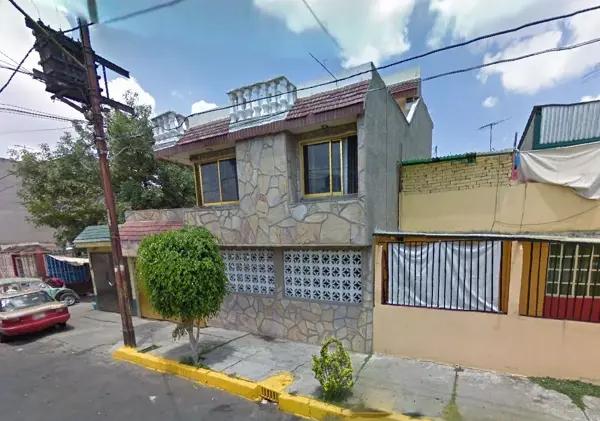 Casa en remate en Unidad Vicente Guerrero, Iztapalapa, Ciudad de México