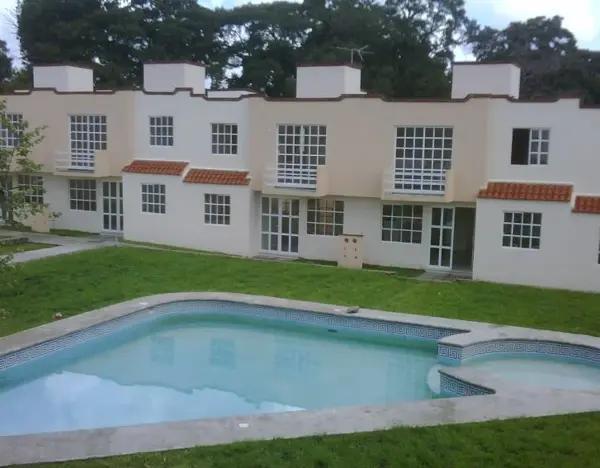 CASA EN VENTA EN JUITEPEC, MOR.