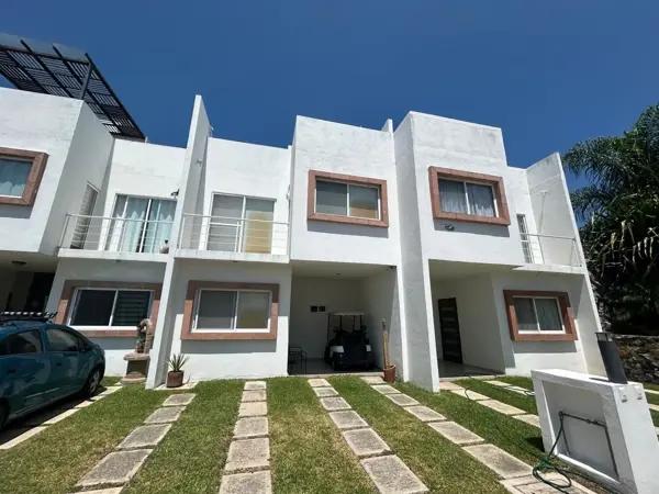 Casa en Venta en Oaxtepec Centro, Morelos