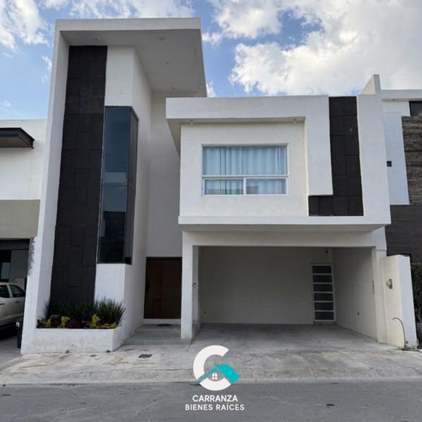Casa de venta de lujo en exclusiva privada con solo 40 lotes BOSQUES SUIZOS