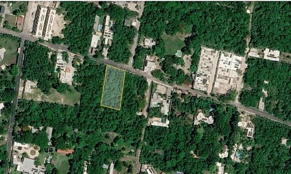 Terreno(136) en Venta en Cholul