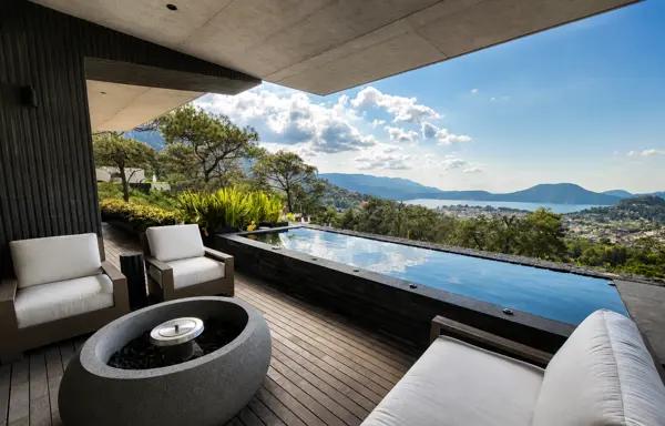 Casa de Lujo en Venta | Exclusivas Amenidades y Vista al Lago