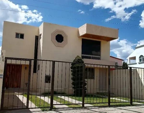 Casa en Renta en Fracc. Colinas del Saltito