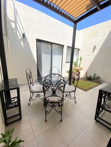 CASA DE 1 PLANTA EN LAS VIÑAS