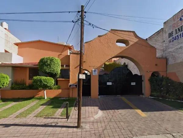 CASA EN CIUDAD LOPEZ MATEOS  DE GARANTÍA BANCARIA, OPORTUNIDAD ÚNICA.