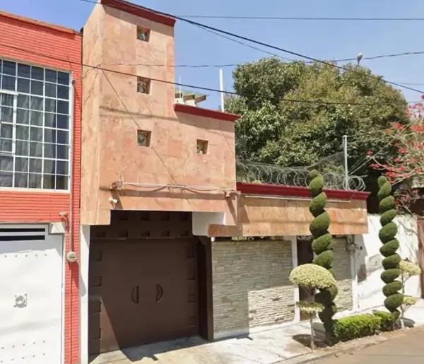 CASA EN IZTAPALAPA DE GARANTÍA BANCARIA, OPORTUNIDAD ÚNICA.