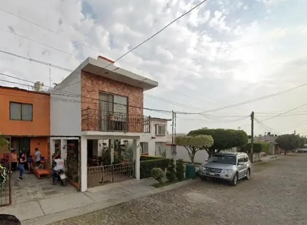 CASA EN CUAHUTLA DE GARANTÍA BANCARIA, OPORTUNIDAD ÚNICA.