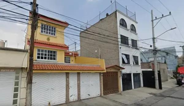 CASA EN BOSQUES DE ARAGONDE GARANTÍA BANCARIA, OPORTUNIDAD ÚNICA.