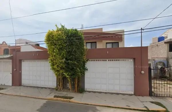 CASA EN VILLAS DE PACHUCA DE GARANTÍA BANCARIA, OPORTUNIDAD ÚNICA.