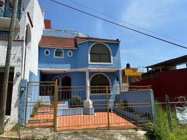 VENDO CASA EN XALAPA CERCA DE ARAUCARIAS