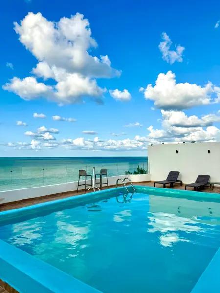 Departamento en Venta a 30 Metros del Mar en Chicxulub Puerto, Yucatán
