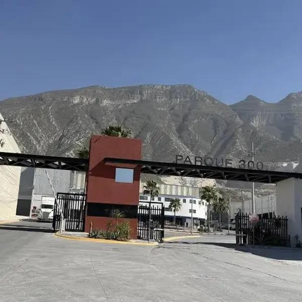 BODEGA COMERCIAL EN VENTA PARQUE 300 SANTA CATARINA