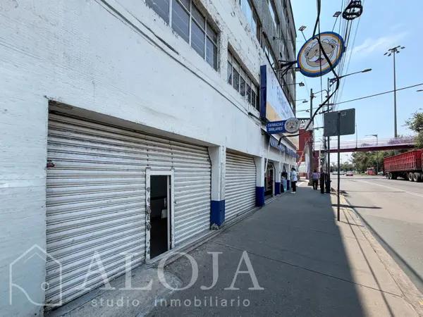Local en Renta sobre Avenida Zaragoza