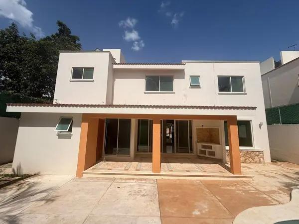 CASA EN RENTA DENTRO DE MERIDA
