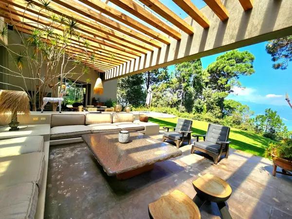 Casa en Venta en Izar | Exclusividad, Diseño y Naturaleza