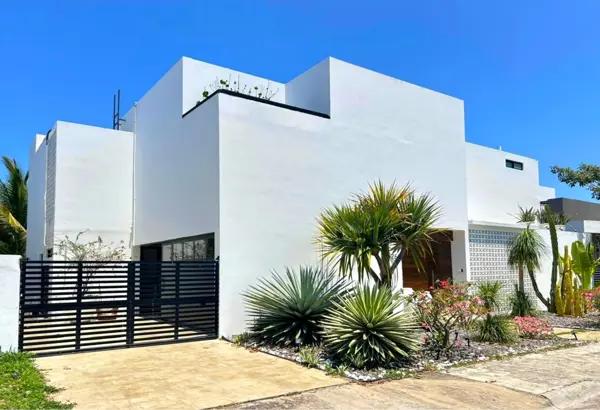 Se Vende Rsidencia De Lujo Punta Tiburon