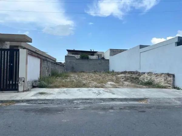 TERRENO EN VENTA EN COL. ADOLFO PRIETO, GUADALUPE