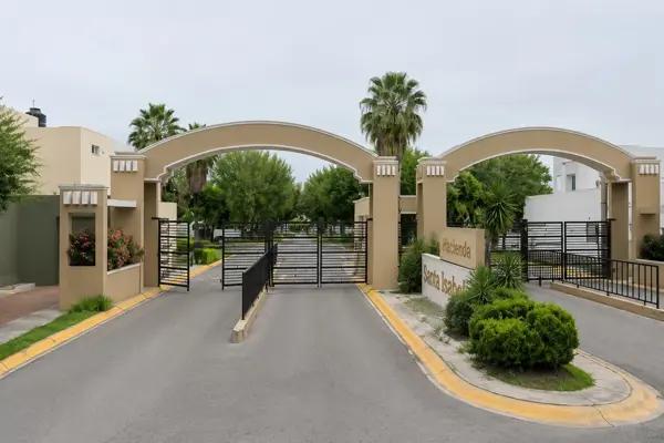 Casa en Hacienda Santa Isabel Apodaca, lista para habitar