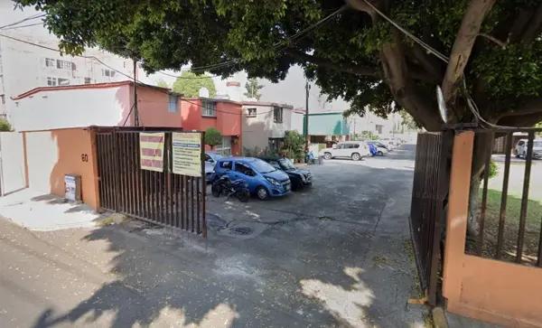 CASA EN VENTA C. CAÑAVERALES TLALPAN CDMX