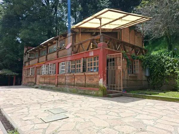 Remato Casa que con 2360m2 de Terreno y 250m2 de construcción con 3 recámaras en venta en Jilotzingo