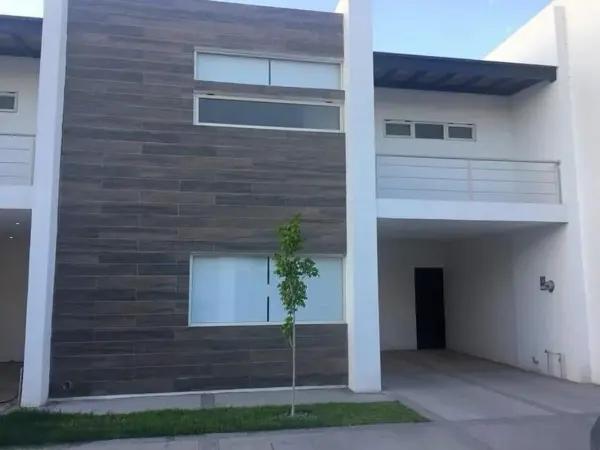 CASA EN RENTA EN SANTA BÁRBARA