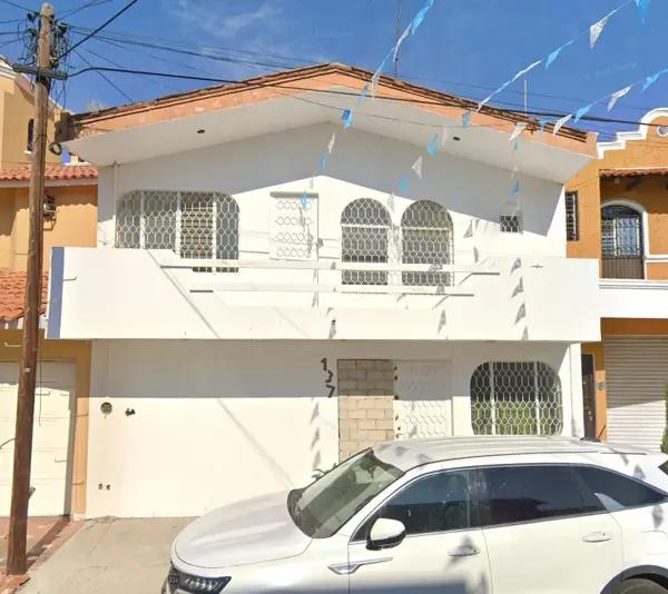 Venta de Casa en Colima Centro, Ideal para Tu Familia
