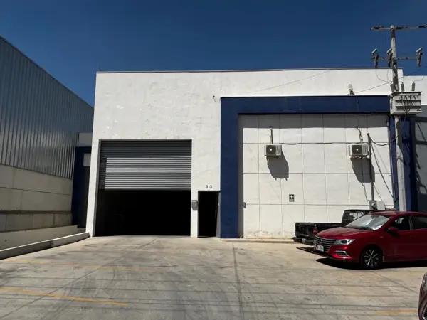 BODEGA EN RENTA PARQUE INDUSTRIAL SANTA CATARINA