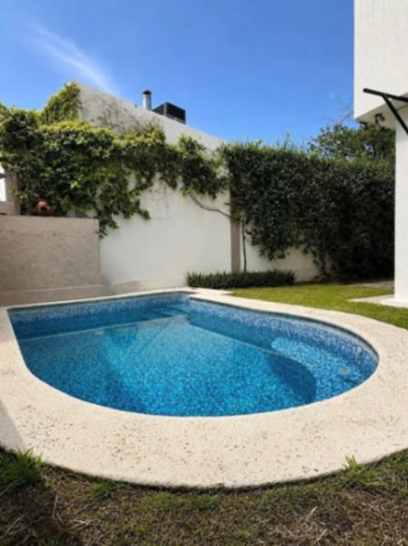 CASA EN RENTA FUENTES DEL VALLE