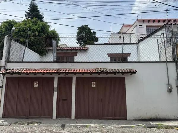 Casa en Renta en San Ángel, zona alta demanda comercial, uso de suelo amplio, excelente ubicación