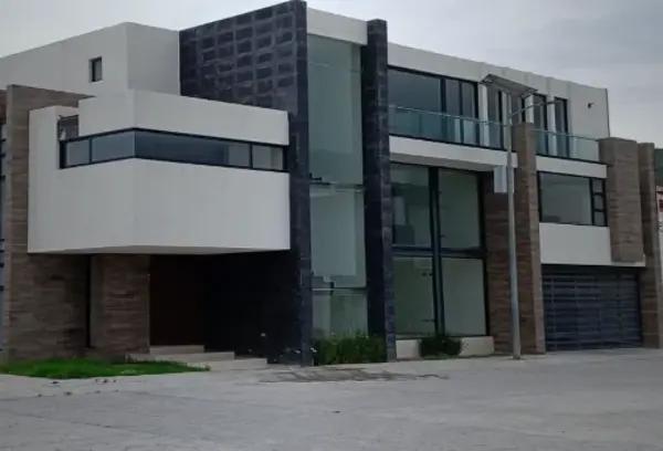 CASA DE ENTREGA INMEDIATA EN AV. HACIENDA LA CONCEPCION, SAN AGUSTIN TLAXIACA, HIDALGO