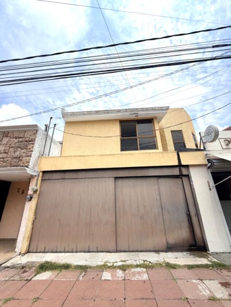 RENTA CASA EN BOSQUES