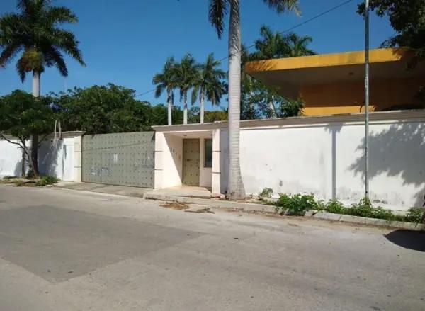 Residencia en Col. San Juan Grande, Mérida, Yucatán