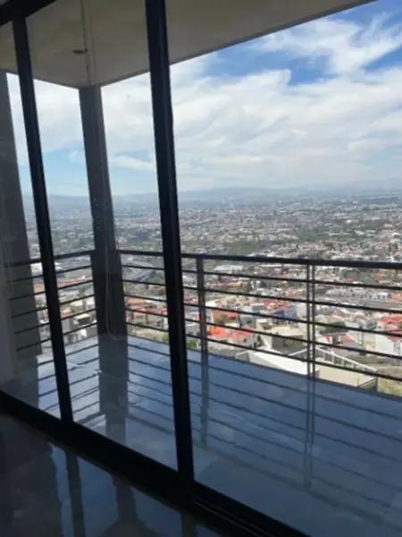 Departamento amueblado cerca del centro de QUERÉTARO $28,000
