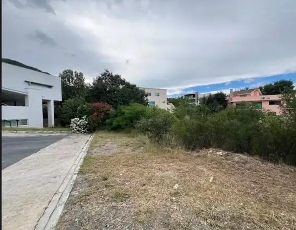 TERRENO EN VENTA, RINCÓN DE LA MONTAÑA