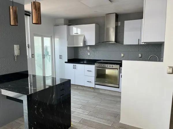 Departamento en renta con Roof Privado.
