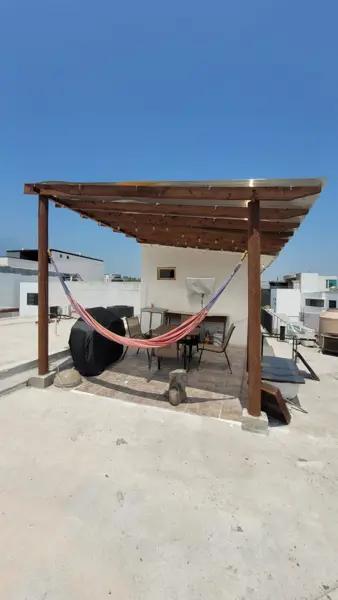 Venta de Casa en Cumbres Santa Clara