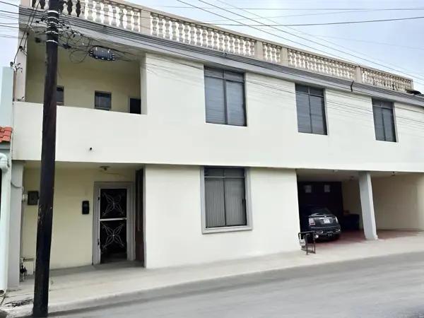 Casa en  Venta, San Nicolás de los Garza, Col, Residencial Roble con Alberca