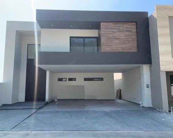 Casa en Venta en Bosque de Las Misiones, Carretera Nacional, Santiago Nuevo León