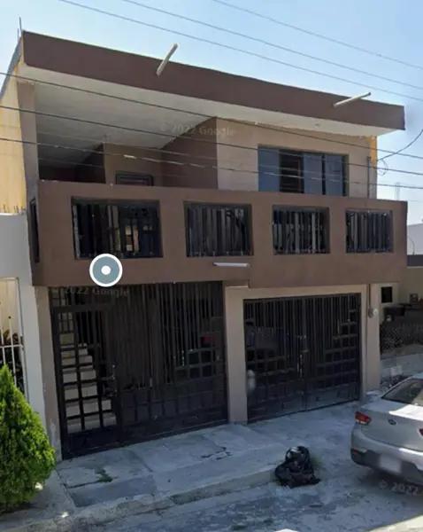 Casa en Venta en La Colonia Arboledas del Oriente, Zona La Fe, Guadalupe, Nl