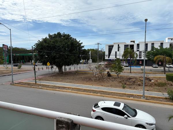 CASA EN VENTA SOBRE AVENIDA CANCÚN EN ANDALUCIA