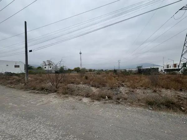 Terreno en Venta en Praderas de San Francisco, en Escobedo, N. L.